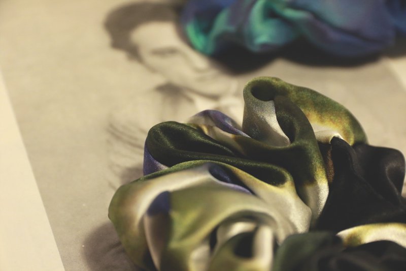 【展现浪漫品味的法式礼盒】法式质感精品 - 100%纯丝发圈组合 - 发带/发箍 - 丝．绢 黑色