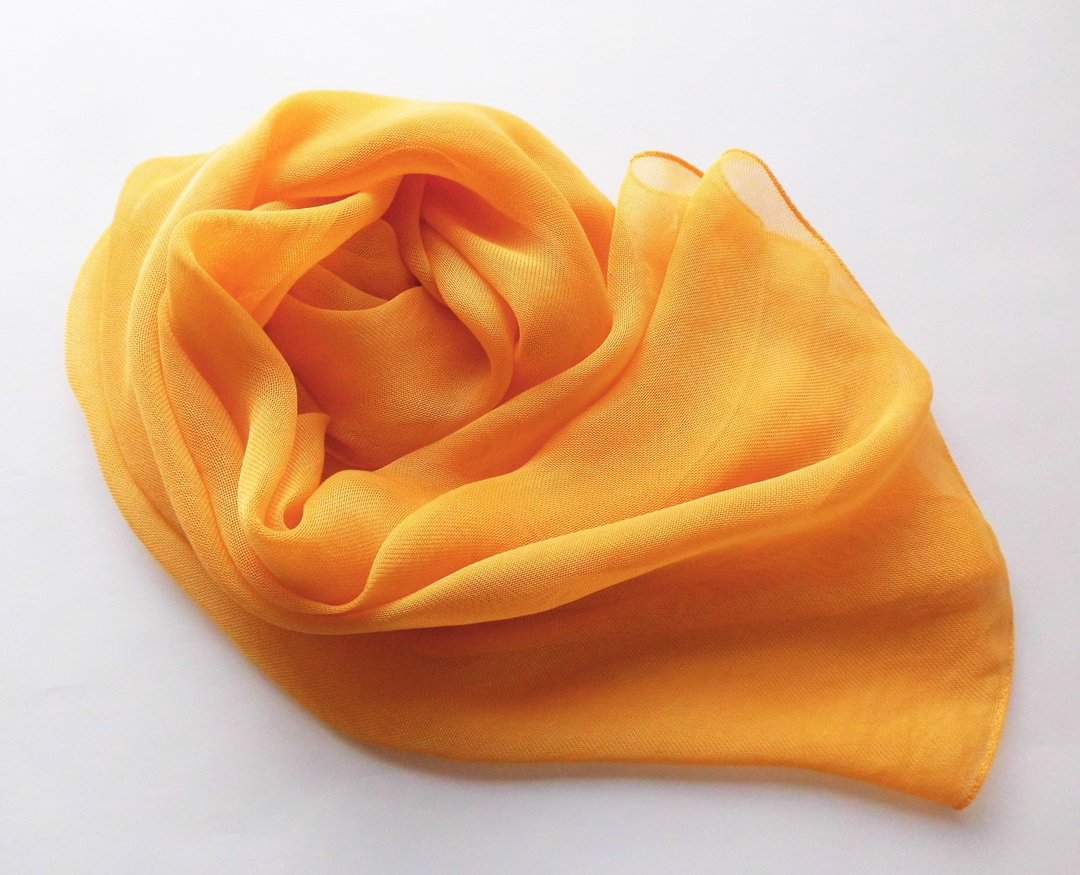 Plant dyeing, wild silk silk, stall_1, smooth fine thread, UV protection, marigold - 围巾/披肩 - 丝．绢 橘色