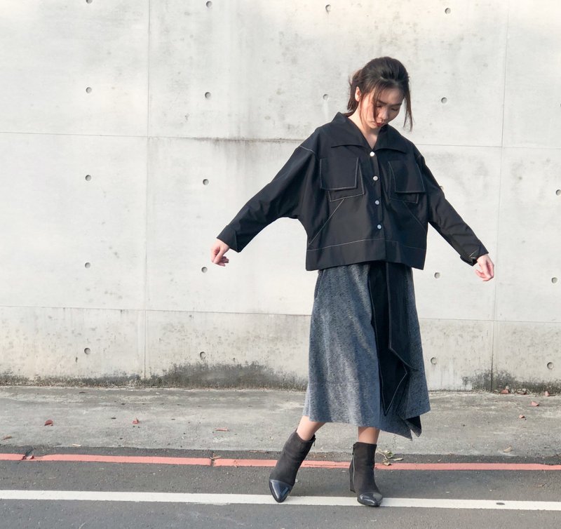 机械图直角剪接造型女衬衫-黑 / 岩灰 / 黑条纹 - 女装衬衫 - 棉．麻 黑色