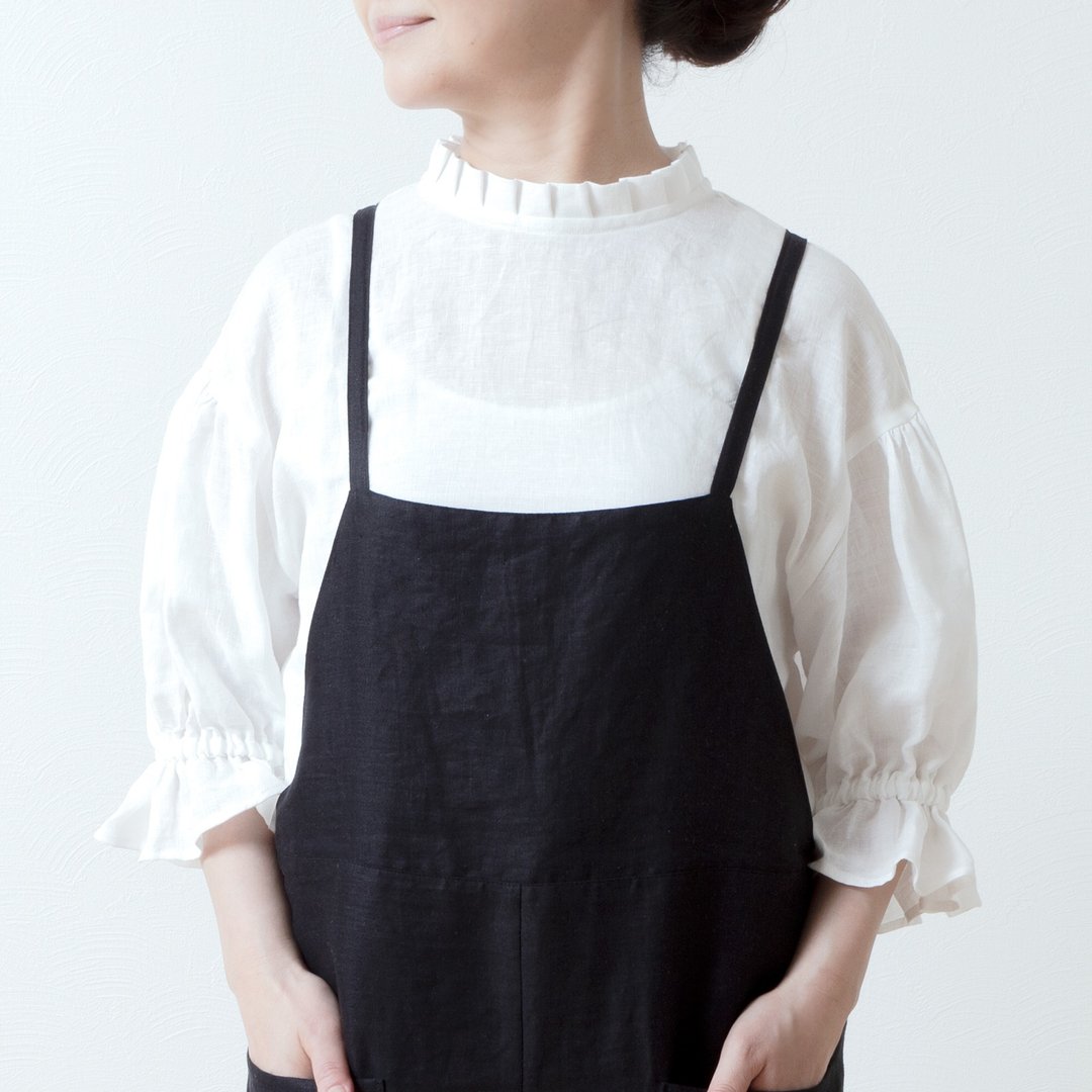 Elegant tucked Linen collar Also suitable for spring ceremonies - 女装衬衫 - 棉．麻 白色