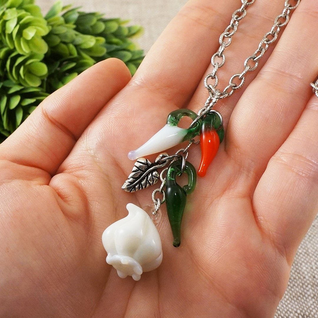 Garlic Red Hot Chili Peppers Lampwork Murano Glass Evil Eye Protection Necklace - 项链 - 玻璃 白色
