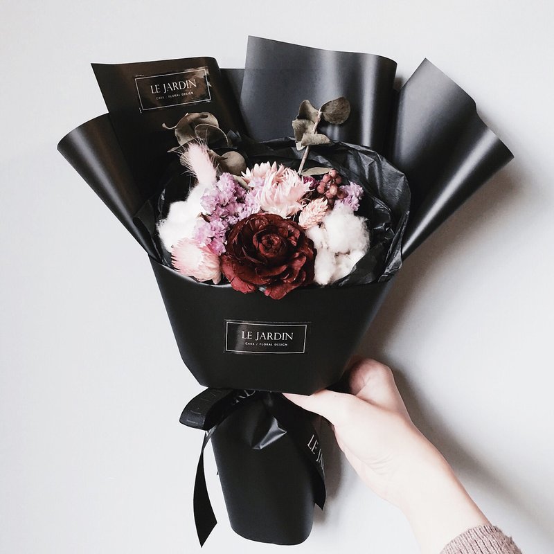 Le Jardin 酒红玫瑰夜 手做干燥花束 / 情人节 生日礼物 - 植栽/盆栽 - 纸 红色