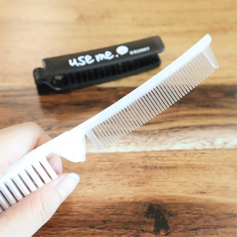 Use Me / 2 用折梳 SME-118 - 彩妆刷具/镜子/梳子 - 塑料 