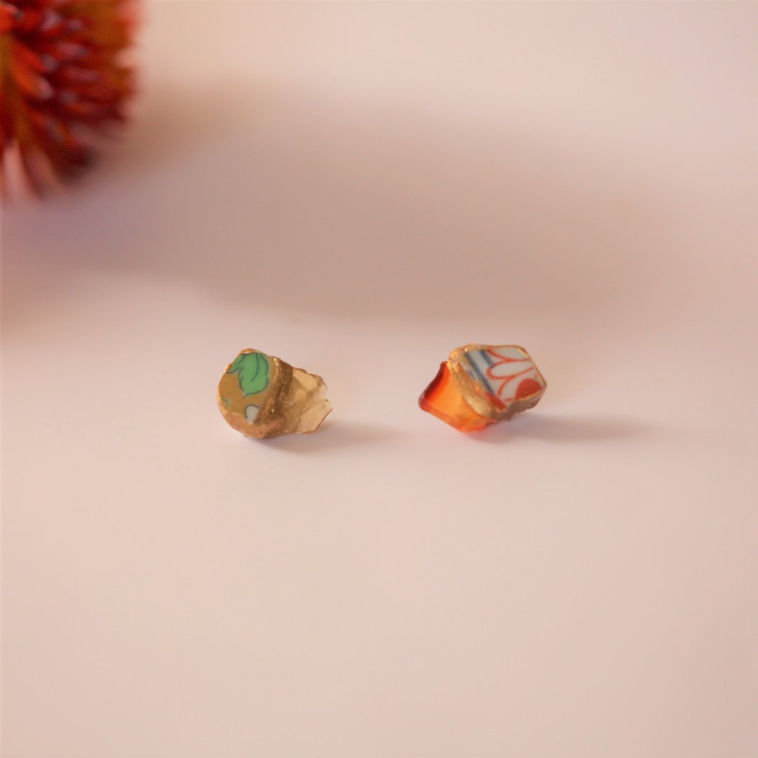 Arita porcelain porcelain kintsugi earrings Clip-On / carnelian small size traditional crafts - 耳环/耳夹 - 瓷 咖啡色