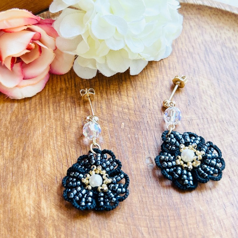 奥地利水晶梭织耳环 - 耳环/耳夹 - 棉．麻 黑色