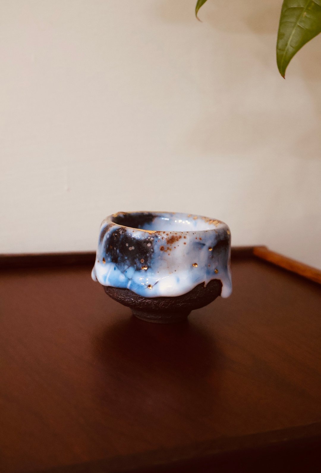 本月新品-渐层垂釉鎏金杯-余华宇老师手作-容量约80cc - 茶具/茶杯 - 陶 
