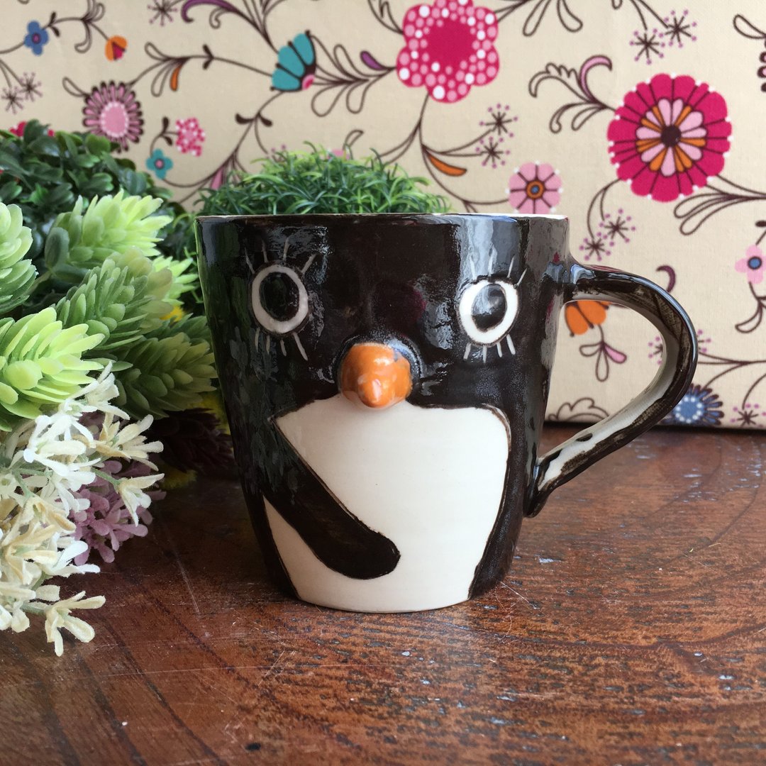Adelie penguin girls mug Adelie penguin girl mug cup - 咖啡杯/马克杯 - 陶 多色