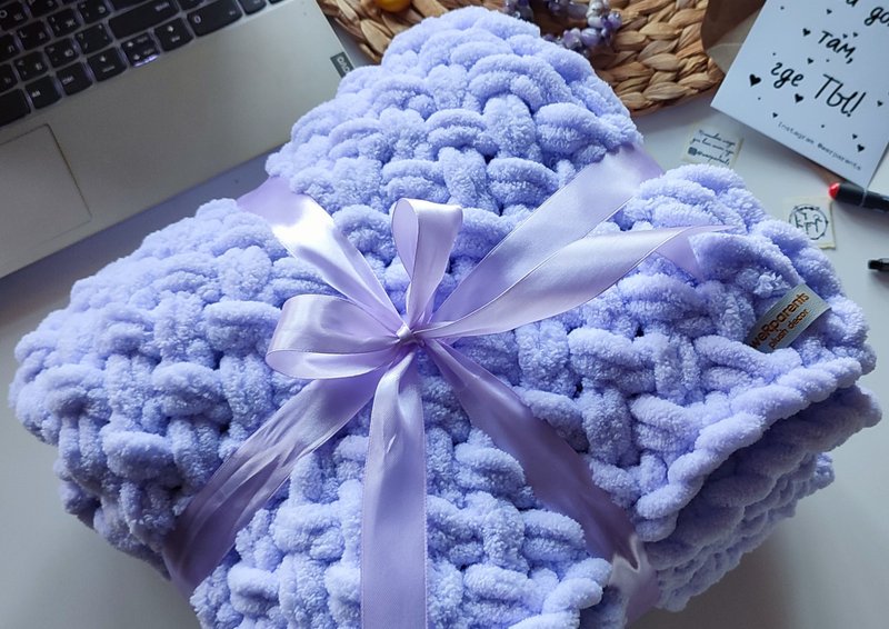 手工婴儿毯 – 适合新生儿 – 温馨家庭礼 – 【首次下单优惠】输入折扣码：GIFT - 婴儿床上用品 - 聚酯纤维 紫色