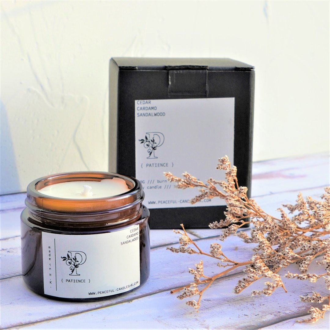 【Letter Candle】  香薰大豆蜡烛 - 40G - 蜡烛/烛台 - 蜡 白色