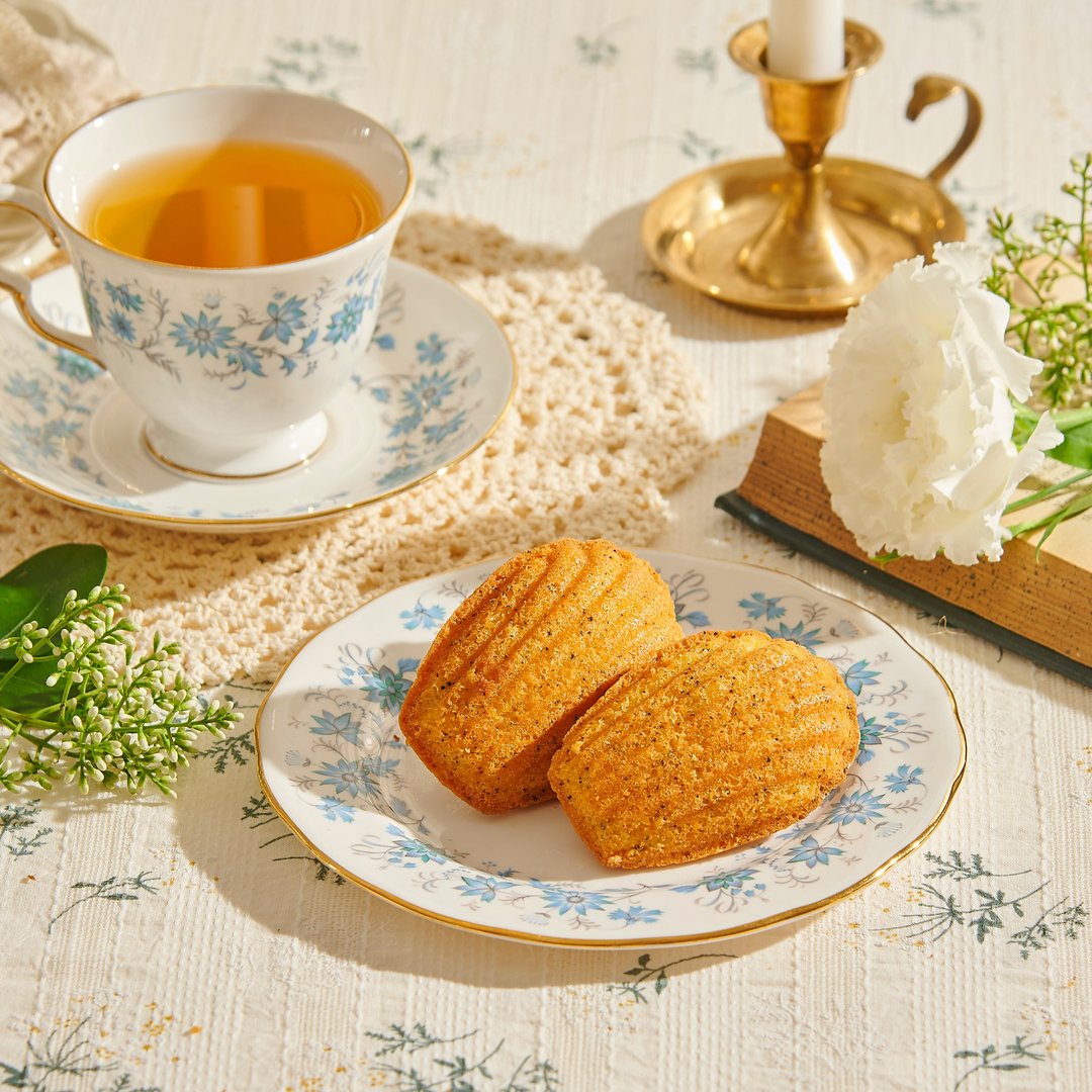 【蜜香红茶】玛德莲礼盒 8 入 - 蛋糕/甜点 - 新鲜食材 卡其色