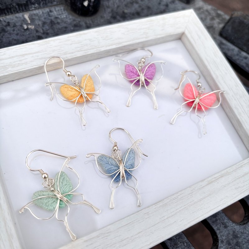 【蝶舞】316L医疗钢刺绣耳环 - 耳环/耳夹 - 纯银 