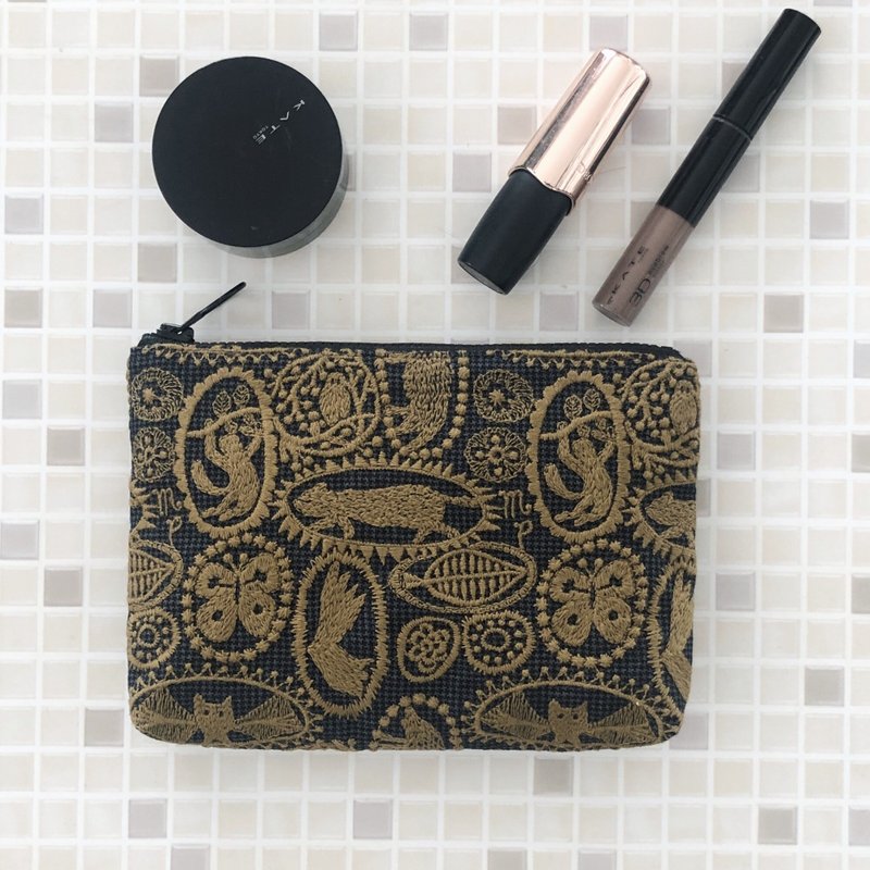 已售罄 - 其他尺寸可供选择 mina perhonen jungle relief 化妆包 - 化妆包/杂物包 - 棉．麻 咖啡色