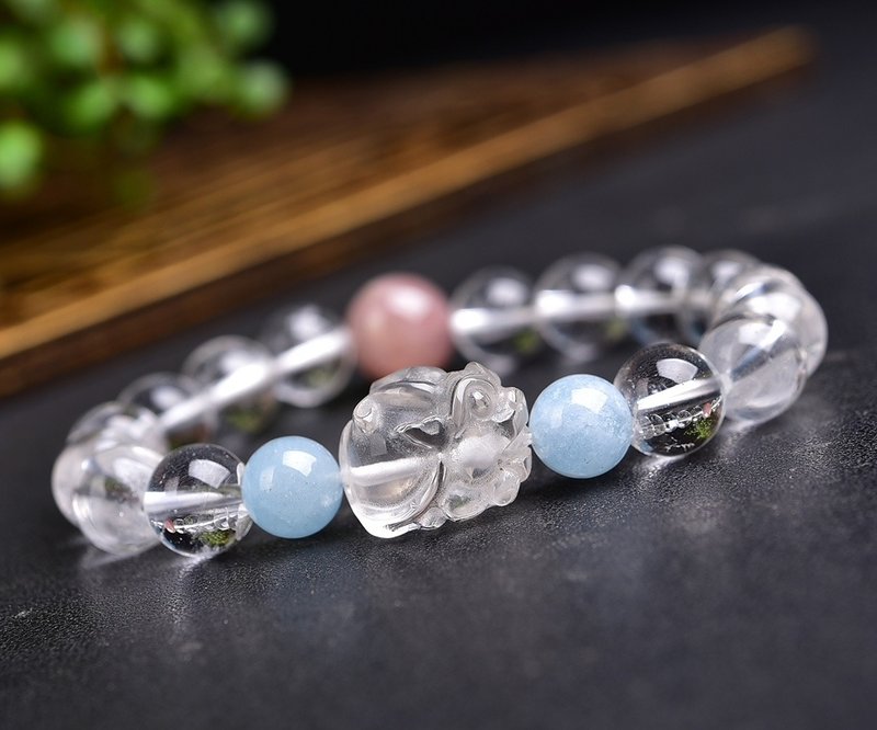 纯白水晶圆珠加雕刻龙龟配件手链 水润明艳 上手华贵 增加能量 - 手链/手环 - 水晶 