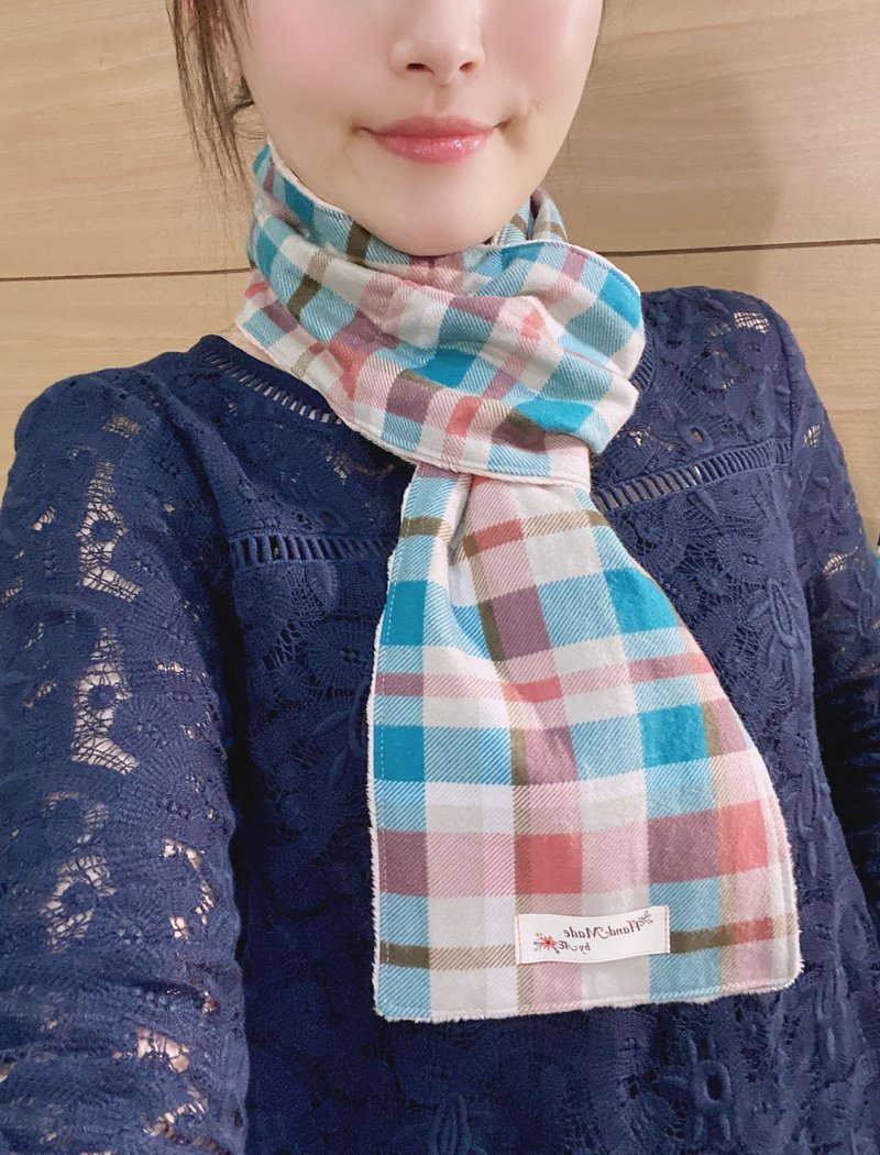 典雅格纹短围巾 - 围巾/披肩 - 其他材质 粉红色