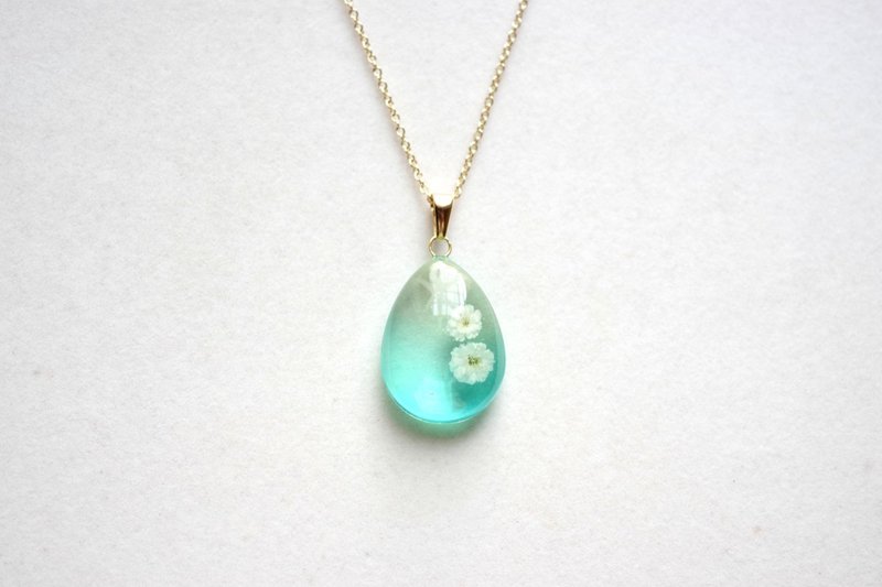 树脂艺术 滴形坠饰・如风中之羽 - 项链 - 树脂 绿色