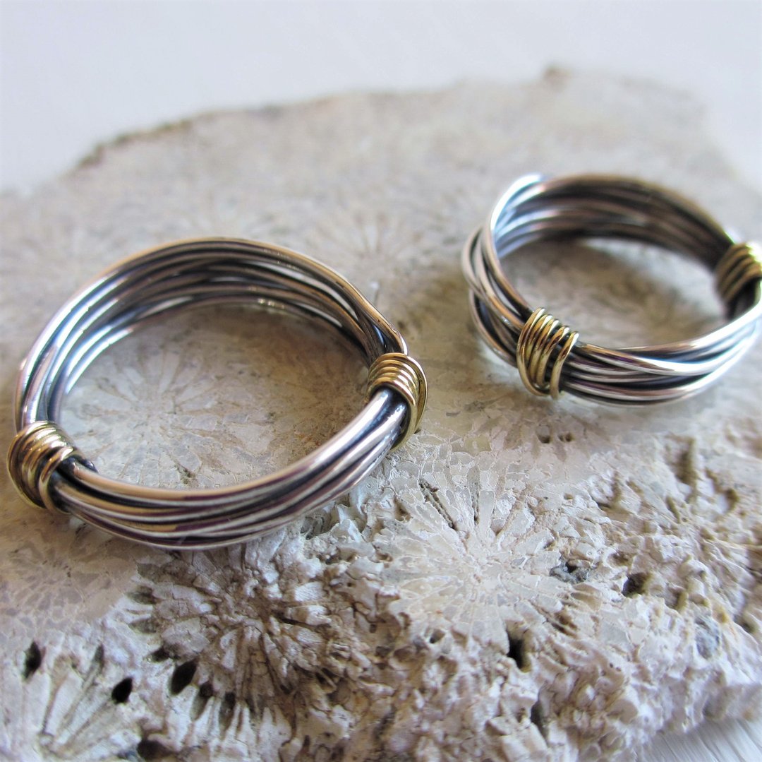 Wire Silver x K18 Ring - 戒指 - 其他金属 银色