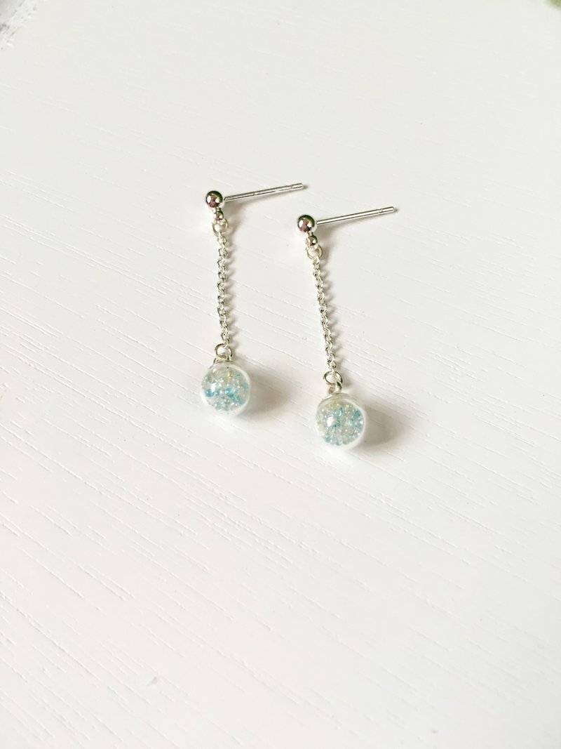 *Haku·Neko* 迷你薄荷绿色混色啫喱小珠子玻璃球长链子耳环 - 长链 - 玻璃 绿色