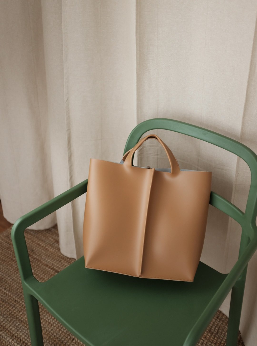 手提包 Signature tote II by WHITEOAKFACTORY - Tan, Brown, Camel - 手提包/手提袋 - 人造皮革 咖啡色