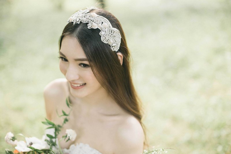 水晶。珍珠。刺缕新娘髪箍－全Swarovski Elements制作 - 发饰 - 其他材质 白色