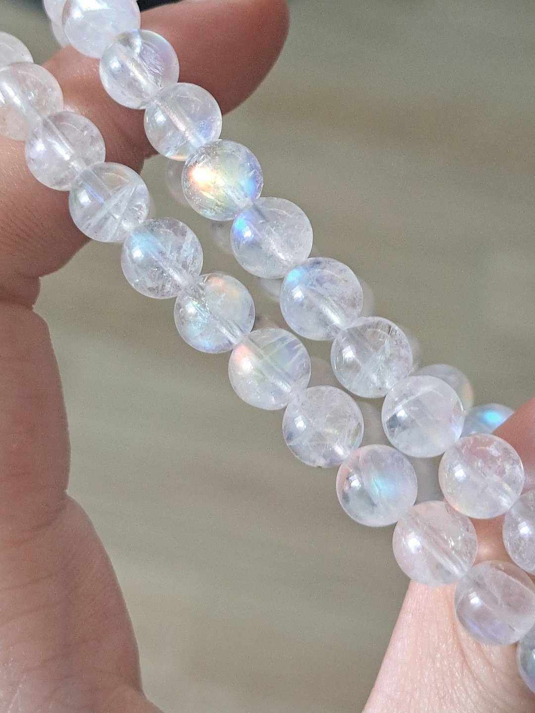 高性价比马岛彩虹月光石6-7mm 水晶手链 爱情魅力能量提升 - 手链/手环 - 水晶 多色