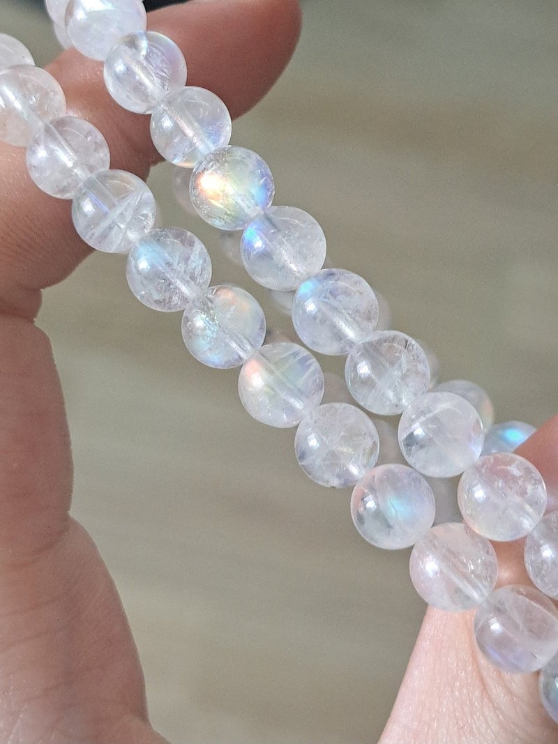 高性价比马岛彩虹月光石6-7mm 水晶手链 爱情魅力能量提升 - 手链/手环 - 水晶 多色