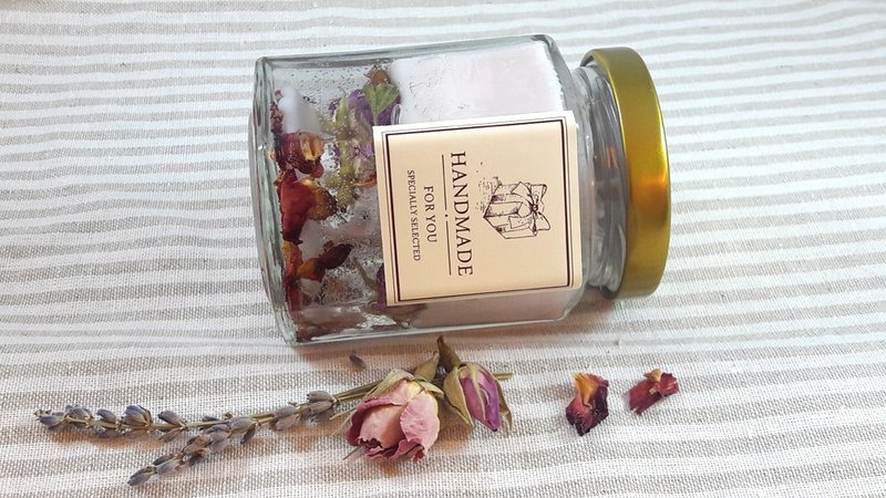 红丝绒玫瑰花园・天然花草香氛大豆晶冻蜡烛瓶150g - 蜡烛/烛台 - 植物．花 红色