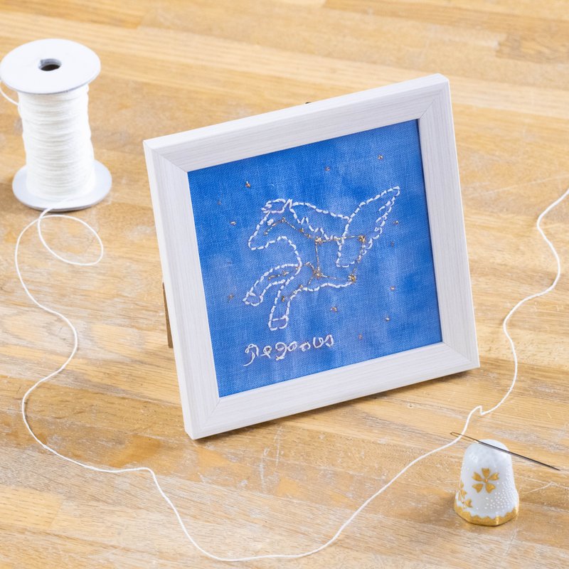 新手刺绣材料包 - 夜光绣线 星座系列 : 飞马座 - 编织/刺绣/羊毛毡/裁缝 - 棉．麻 蓝色