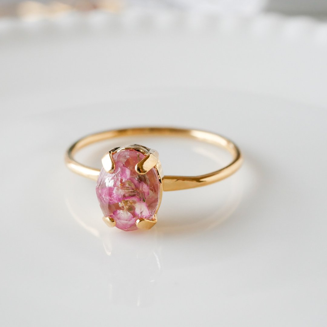 Dried Flower Alyssum/Oval/Botanical Ring - 戒指 - 树脂 粉红色