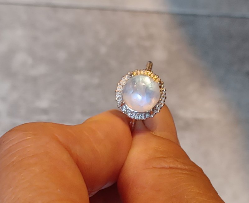 圆形月亮石戒指 - 戒指 - 宝石 