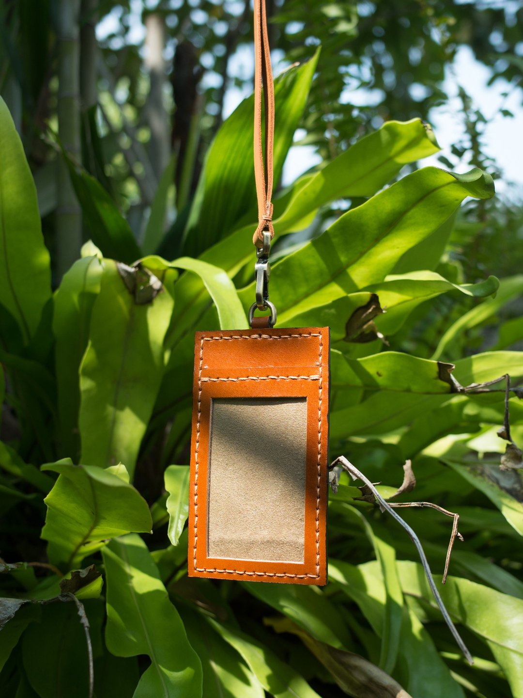 PENNY - HANDMADE LEATHER ID CARD HOLDER WITH STRAP - TAN - 证件套/卡套 - 真皮 咖啡色