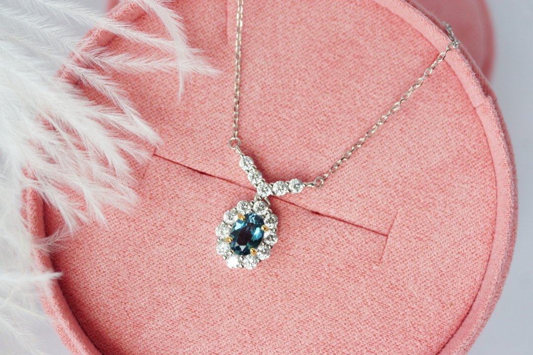 Natural London Topaz Silver Necklace - 项链 - 纯银 蓝色