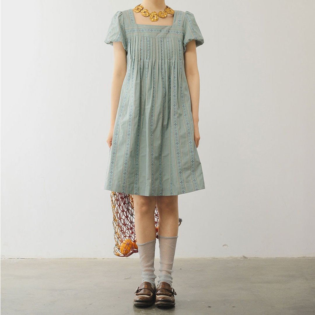 嬉痞少女民族風花朵刺繡裙 / 泡泡袖復古牛仔款 / 寬鬆氣質連衣裙 - 洋装/连衣裙 - 棉 绿色