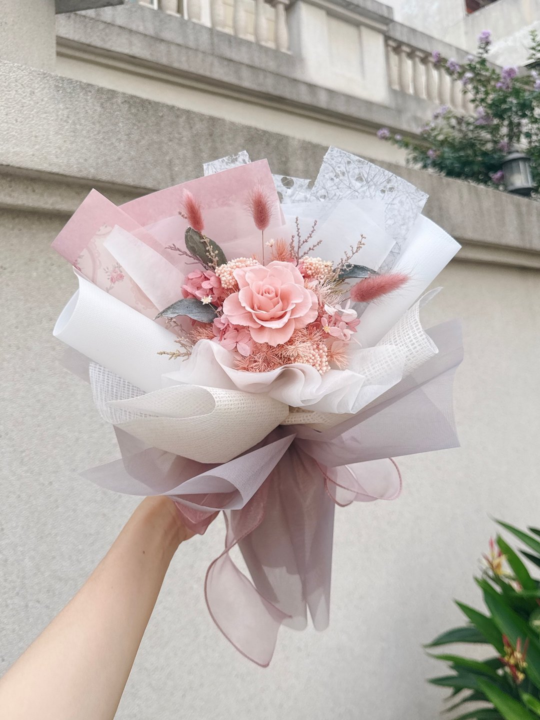 永生玫瑰花束_夏日阳光如妳 水蜜桃粉红 - 干燥花/捧花 - 植物．花 粉红色