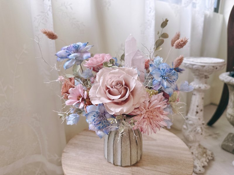 春日野岭 I 永生花 x 粉水晶 I 粉雾蓝 开幕 家居盆花 - 植栽/盆栽 - 水晶 粉红色