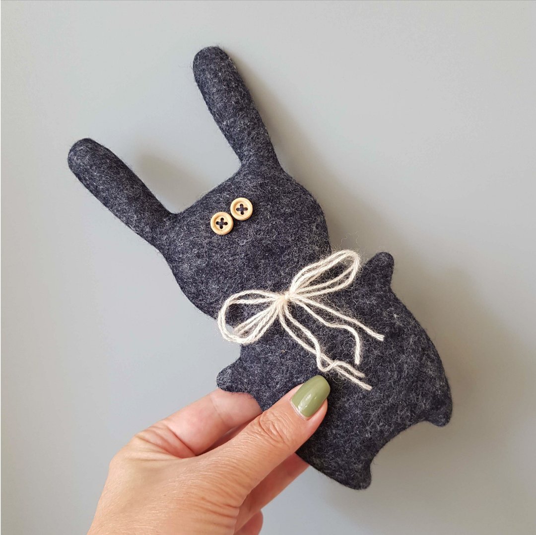felt doll Rabbit sewing pattern PDF, tutorial in English Digital download - 手工艺教程/工具书 - 其他材质 
