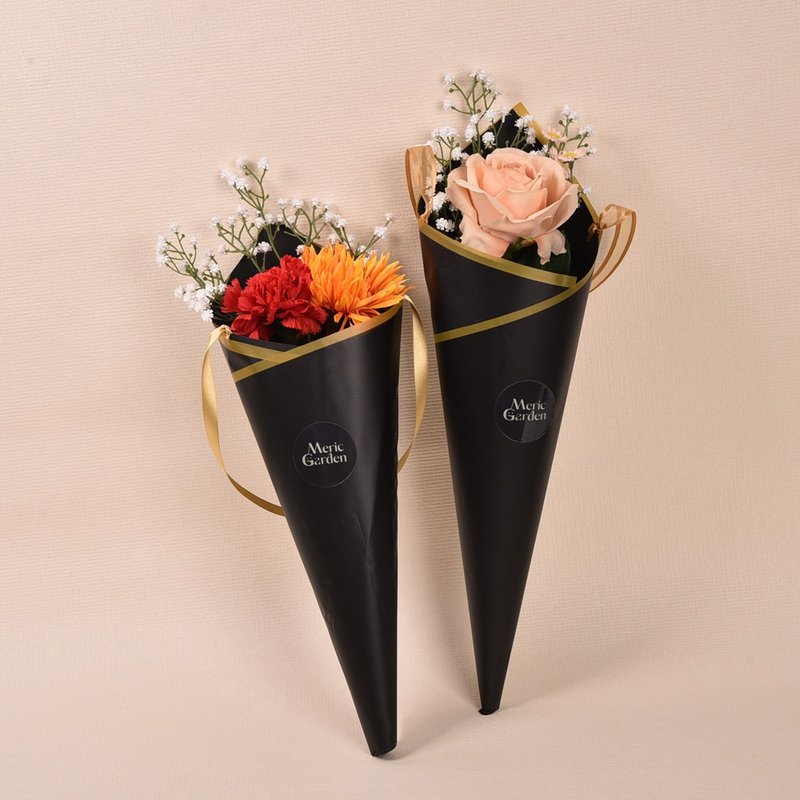 毕业季 Meric Garden  感谢繁星 毕业季限定花礼 不凋花 - 干燥花/捧花 - 其他人造纤维 粉红色