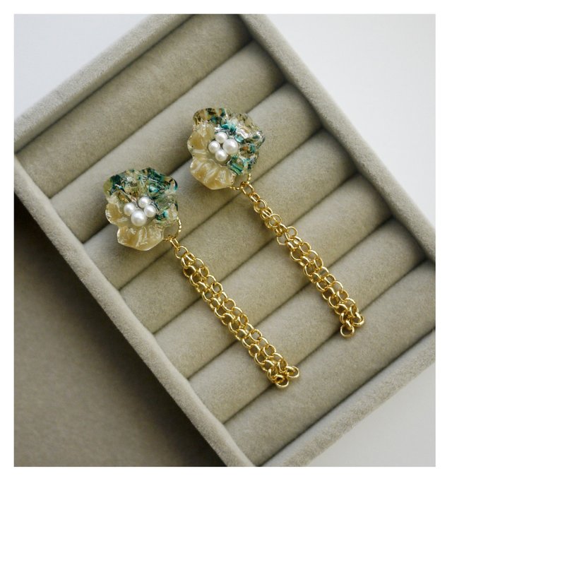 花朵流苏耳饰 | 穿式 | pierced | 真花树脂耳环 - 耳环/耳夹 - 其他材质 多色