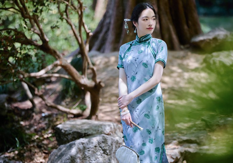 【蓝调玫瑰】 新中式復古/古法双襟旗袍 - 旗袍 - 聚酯纤维 蓝色