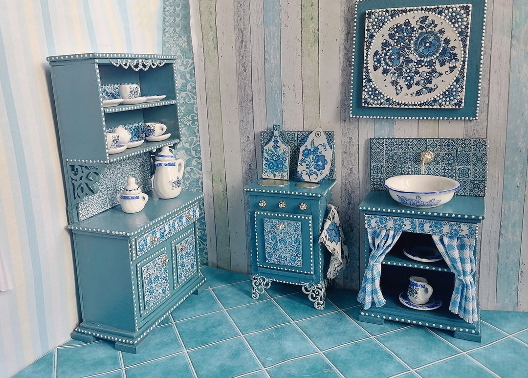 A set of kitchen furniture for a dollhouse. 1:12. Puppet miniature. - 玩偶/公仔 - 其他材质 