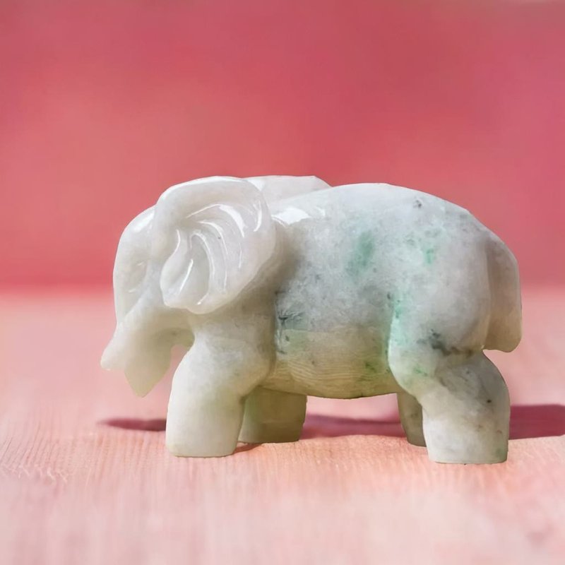 【吉象如意】飘绿花翡翠大象摆饰 | 天然缅甸玉A货翡翠 | 送礼 - 摆饰 - 玉石 白色