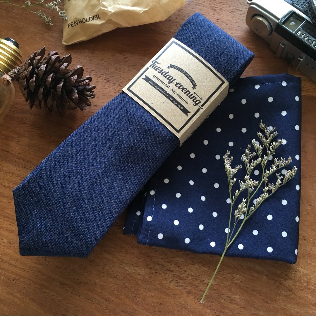 Neck Tie Blue Osaka Set with Blue White Polka Dot Pocket Square - 领带/领带夹 - 棉 蓝色