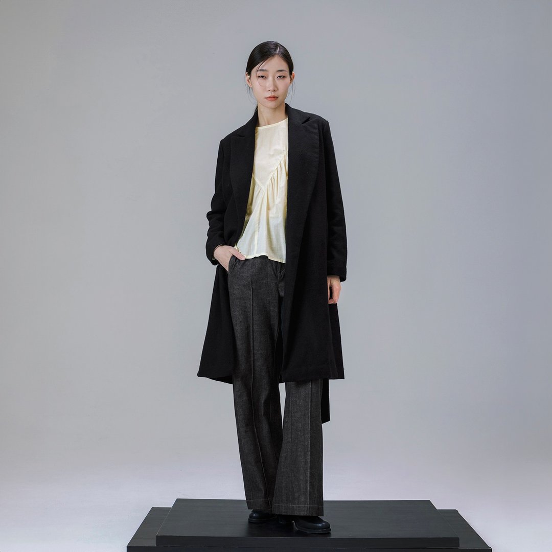 剑领绑带长大衣 - 女装休闲/机能外套 - 羊毛 黑色