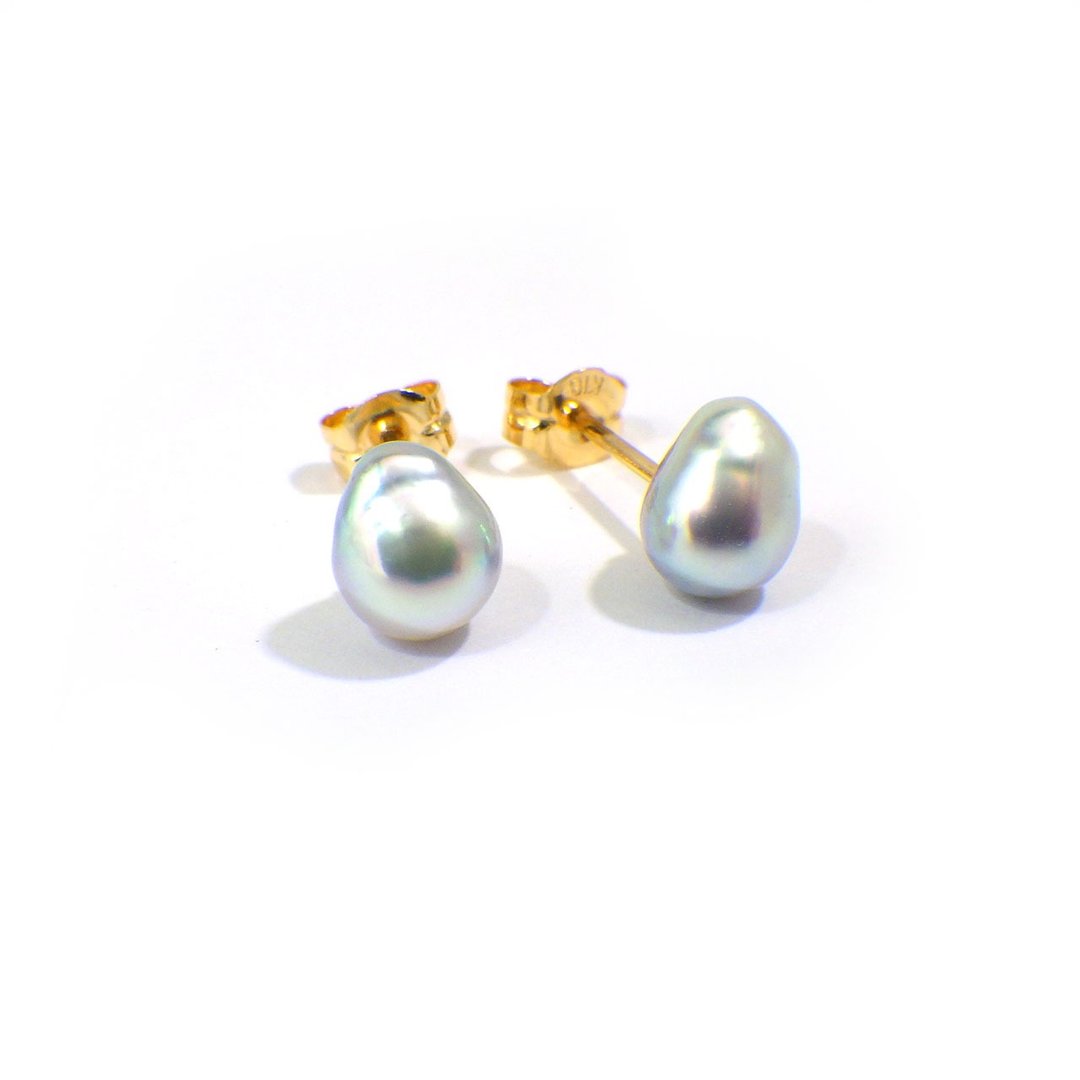 K18 黄 K 金 Akoya 珍珠婴儿珠 无染色 巴洛克式・自然蓝灰色 5.0mm R80103 - 耳环/耳夹 - 珍珠 