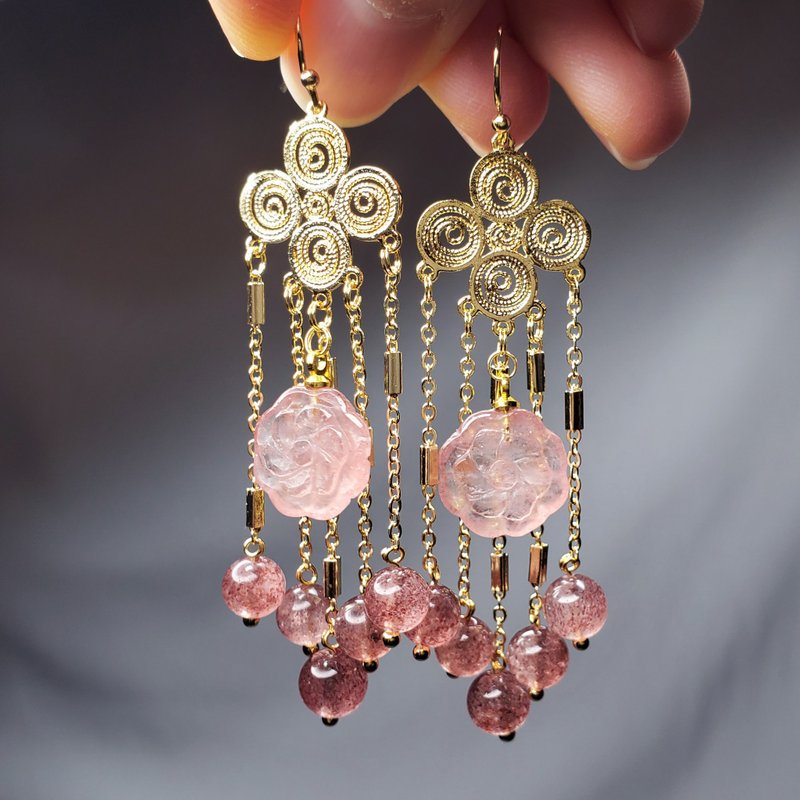 天然 鸽血红 草莓晶 花 富贵 古典 吉祥 流苏 桃花 人缘 耳环 - 耳环/耳夹 - 宝石 红色