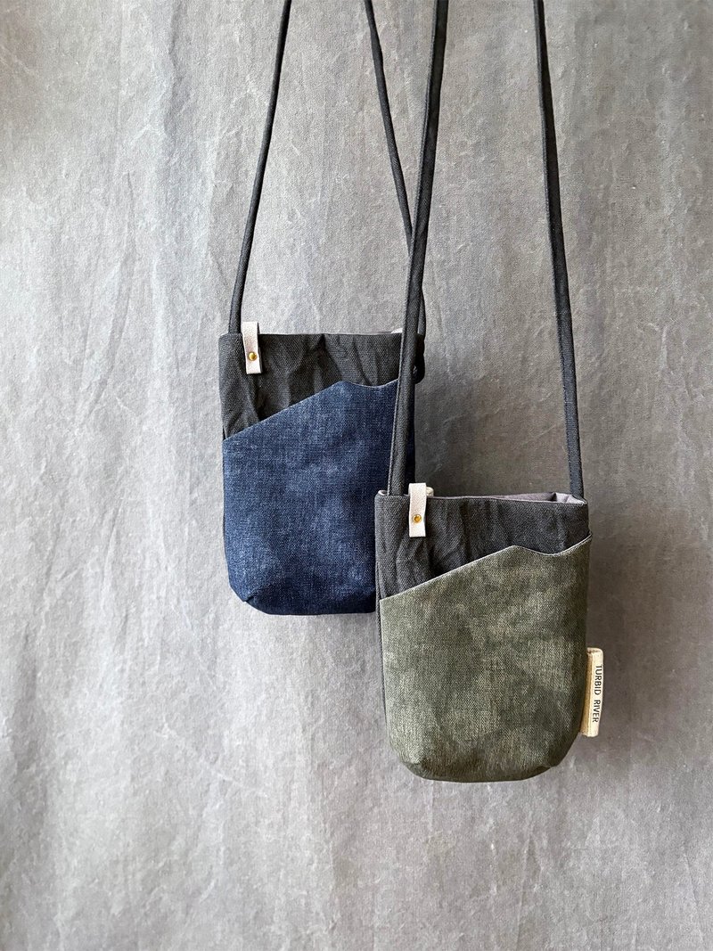 漫步日常 濁河隨行小揹帶 | 深色款 | 大容量 | 手機包 護照包 - 侧背包/斜挎包 - 棉．麻 