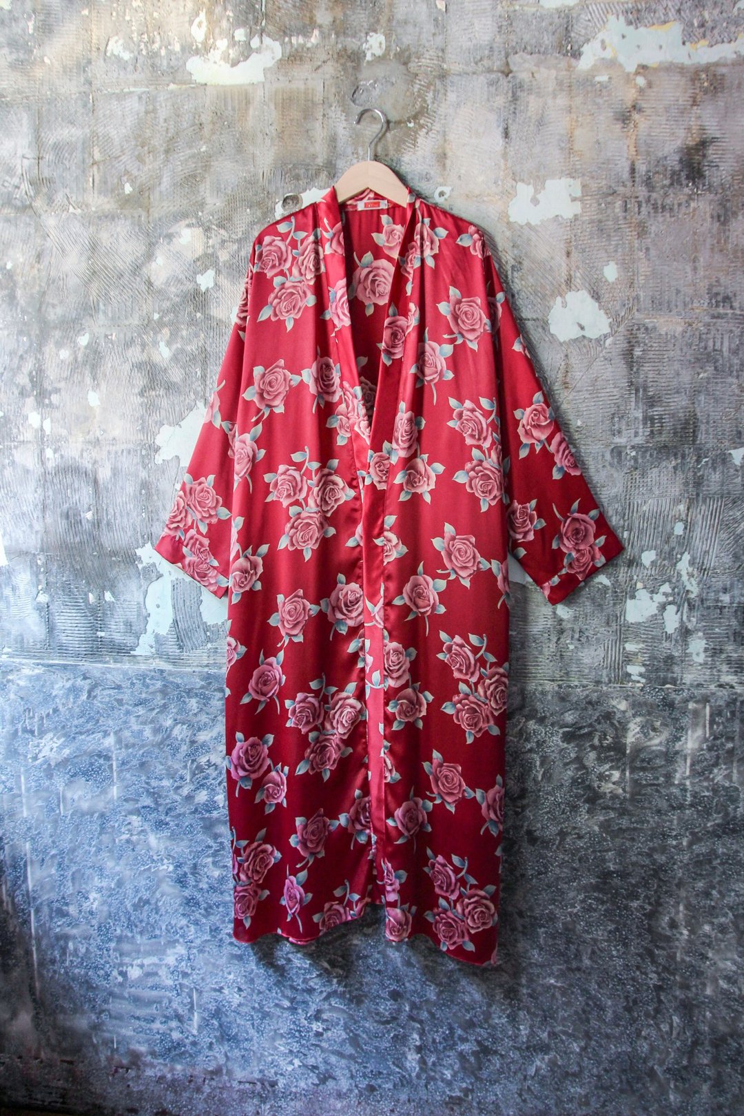 袅袅百货公司-Vintage 莓红色玫瑰花印花长罩衫 复古着 - 女装休闲/机能外套 - 聚酯纤维 