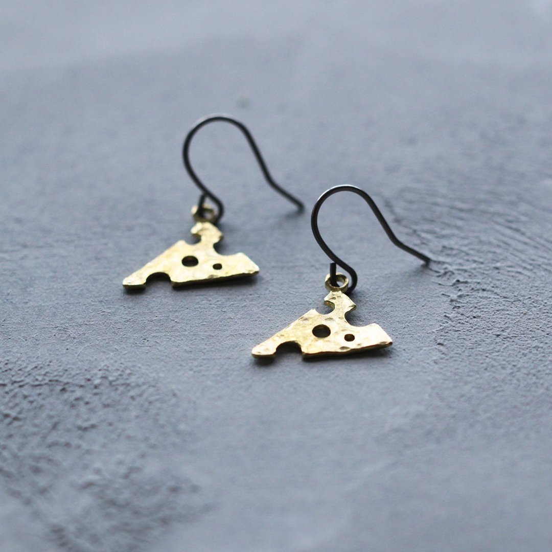 Cheese earrings P343 - 耳环/耳夹 - 其他金属 金色