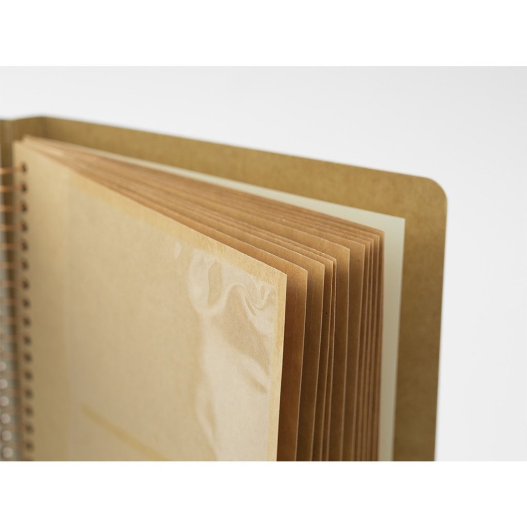 Spiral Ring Notebook A5 Slim - 卡片收纳夹 - 相簿/相册 - 纸 卡其色
