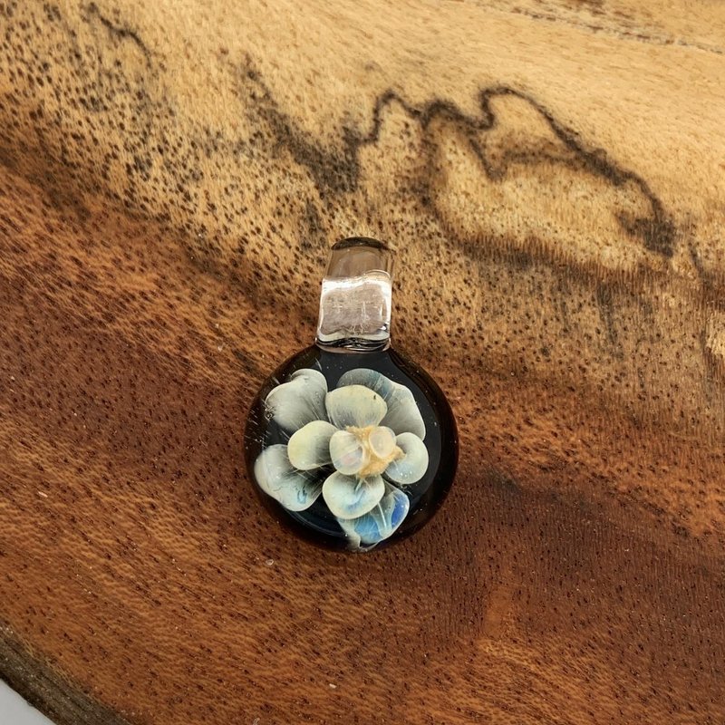 花雾琉璃珠坠饰 - 项链 - 琉璃 银色