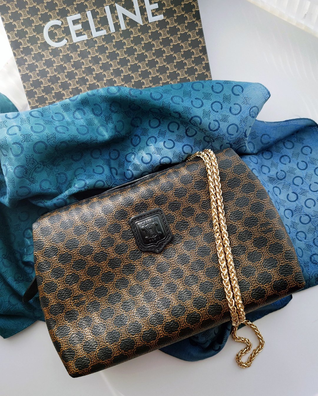中古包 CELINE 黑花化妆包链条包云朵包斜背包斜挎包手拿包单肩包 - 侧背包/斜挎包 - 防水材质 黑色